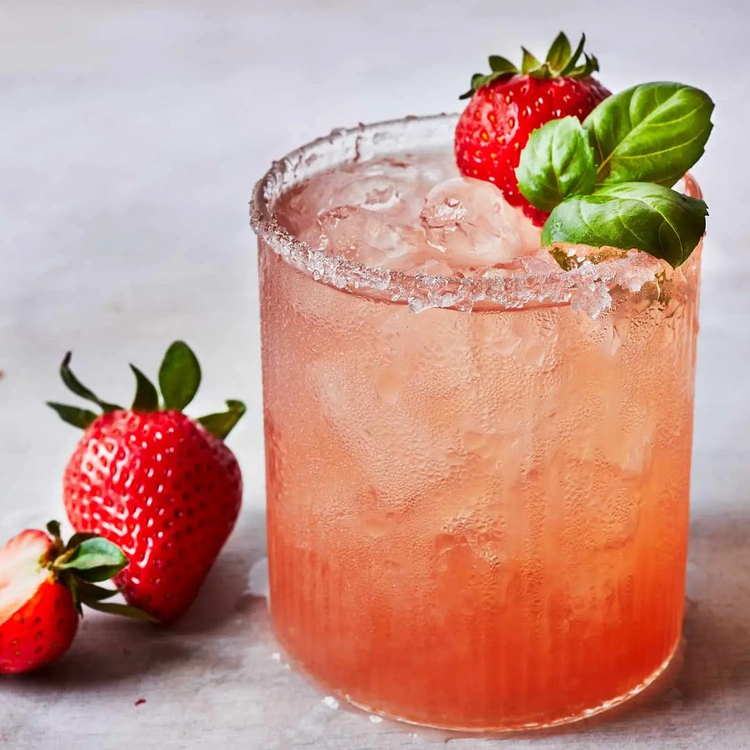 Best Fresh Strawberry Margarita Recipe